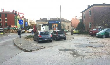 PULA: Počinje izgradnja parkirališta na raskrižju Ulice Joakima Rakovca i Pazinske ulice
