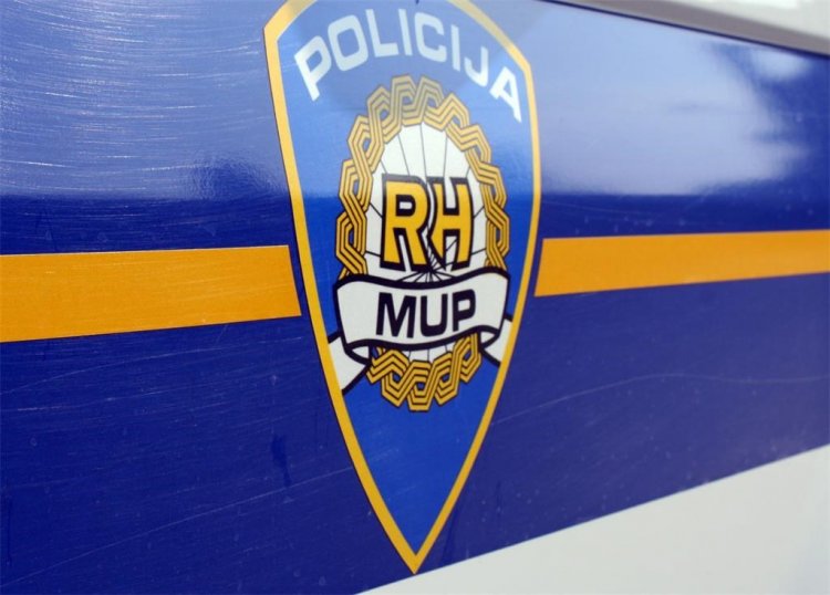 U dane vikenda evidentirano 10 prometnih nesreća