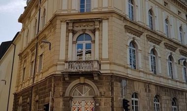 Zvono za Ciscuttija - Zvono za kazalište