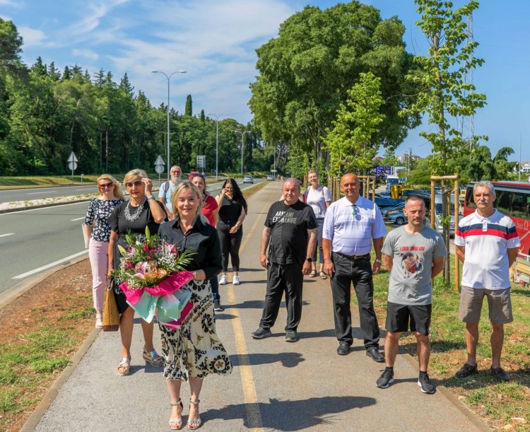 Otkrivena ploča posvećena dobrovoljnim darivateljima krvi grada Pule