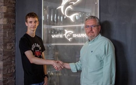 Gaming brend White Shark punom stipendijom nagradio mladog game developera iz Petrinje
