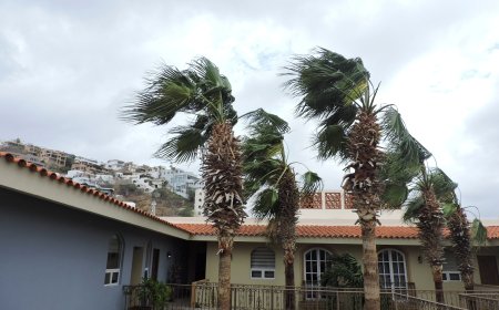 Uragan Hilary izazvat će poplave u Meksiku i na jugozapadu SAD-a