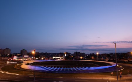 U povodu Dana zastave i Dana neovisnosti Ukrajine pulski rotor svijetlit će žutom i plavom bojom