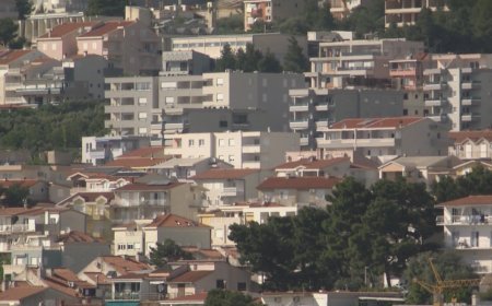 Makarska stala u kraj nekontroliranoj izgradnji apartmana