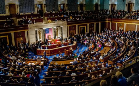 Novi zakon sprječava predsjednika da SAD jednostrano povuče iz NATO-a