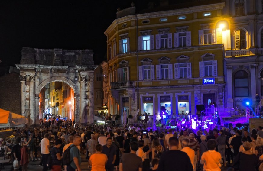 Za Pulsku noć u subotu privremeno ograničenje prometa za sva vozila