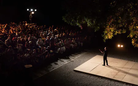 Kazalište kao svjetionik u olujnim vremenima: Svjetski dan kazališta u INK-u uz jubilarnu izvedbu „Mistero Buffo“